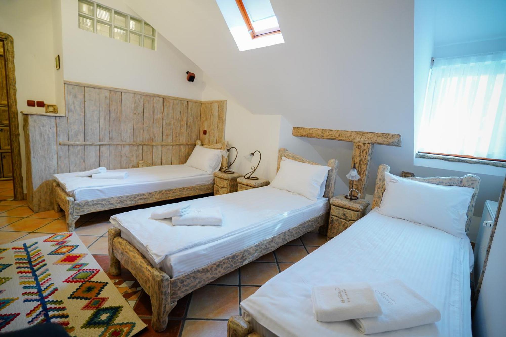 Konaciste Jezero Zlatibor Aparthotel Buitenkant foto