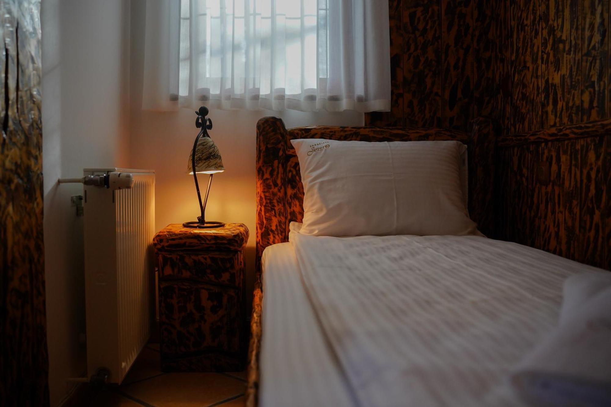 Konaciste Jezero Zlatibor Aparthotel Buitenkant foto
