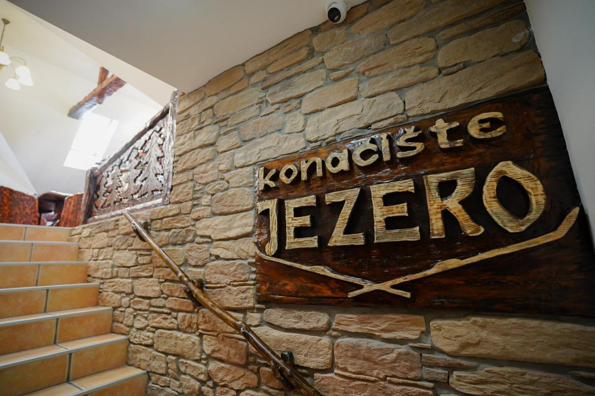 Konaciste Jezero Zlatibor Aparthotel Buitenkant foto