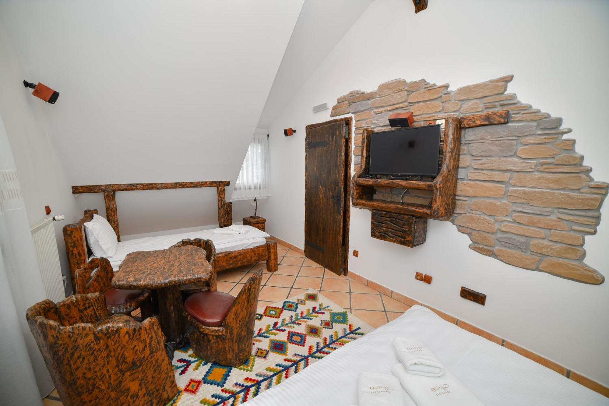 Konaciste Jezero Zlatibor Aparthotel Buitenkant foto
